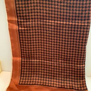 Vintage WPL Scarf Italy Brown W/Black Pattern. 100% Acetate.